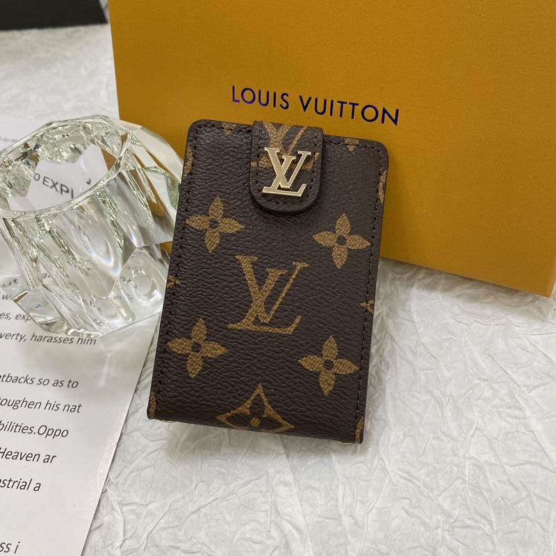LV card bag 9.5X6.5cm (23)