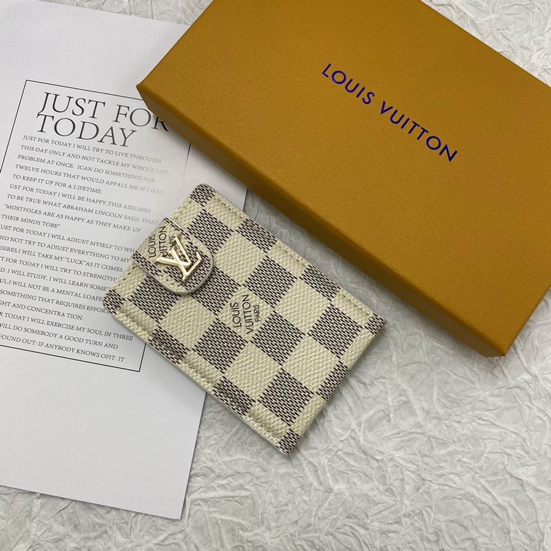 LV card bag 9.5X6.5cm (27)