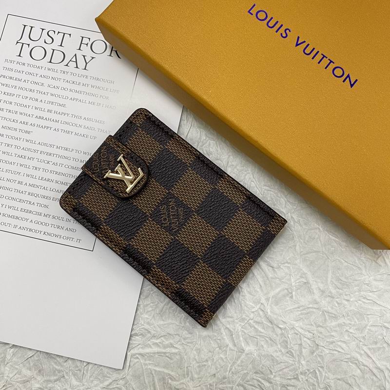 LV card bag 9.5X6.5cm (29)