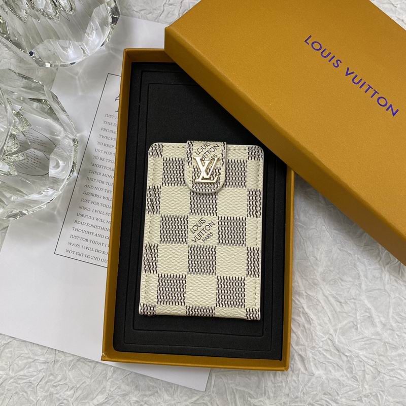 LV card bag 9.5X6.5cm (4)