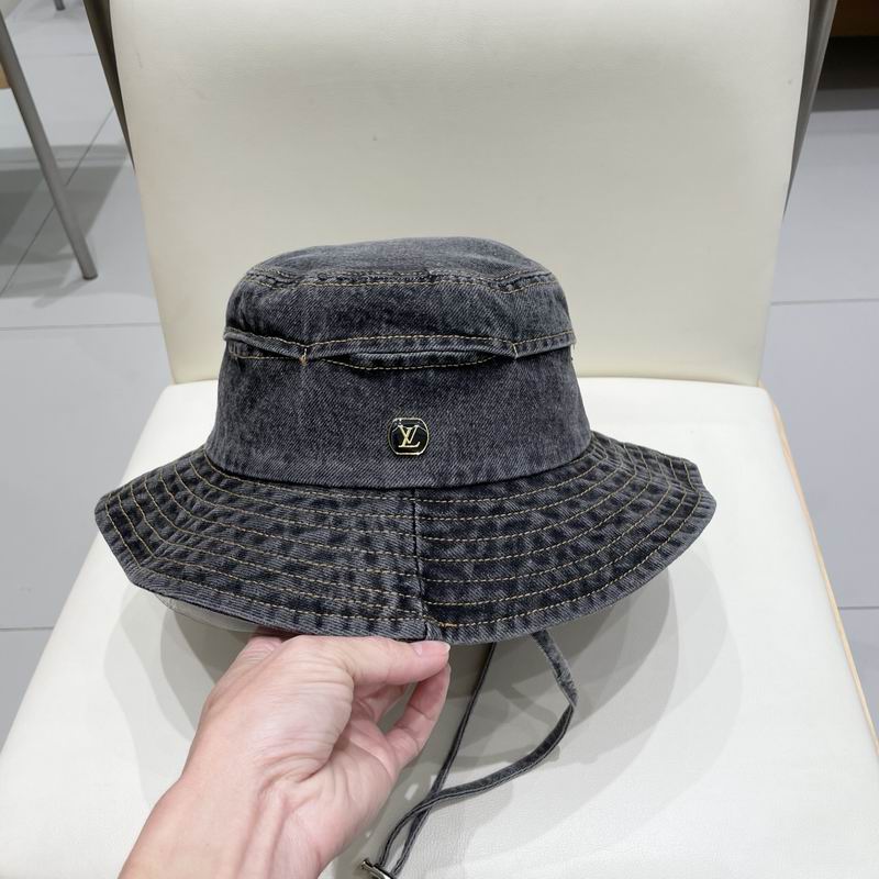 LV hat (10)