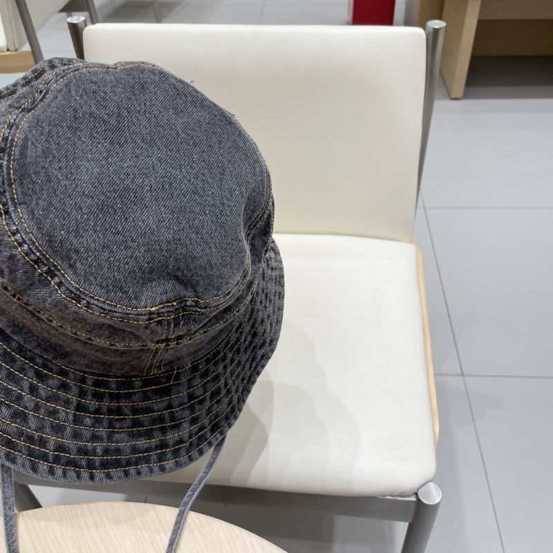 LV hat (11)