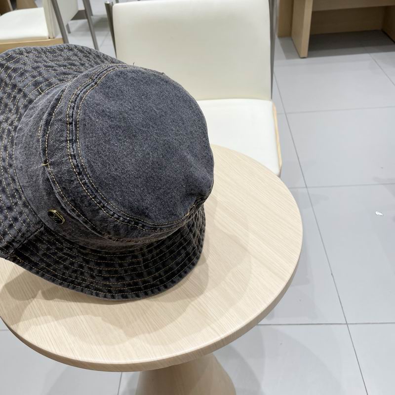 LV hat (13)