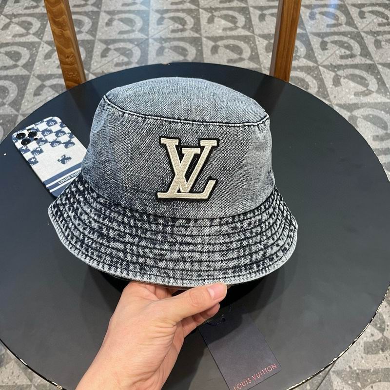 LV hat (17)