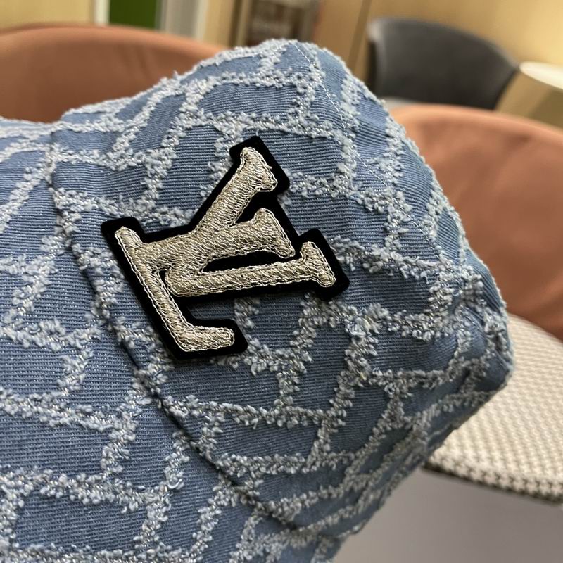 LV hat (24)