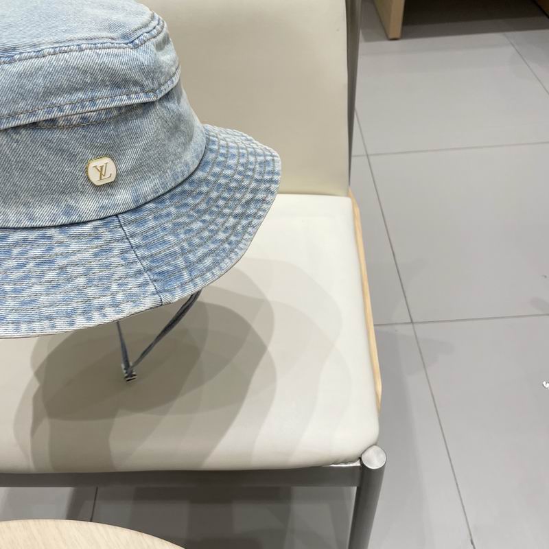 LV hat (24)