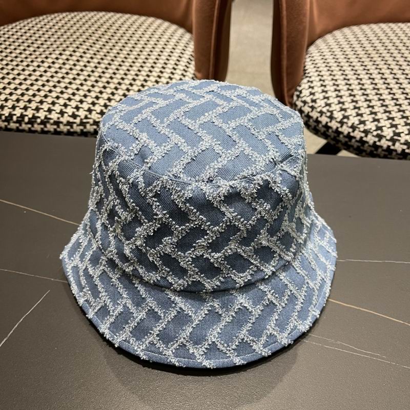 LV hat (27)
