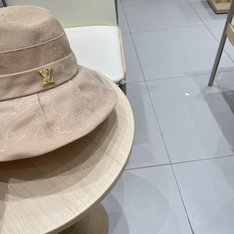 LV hat (34)