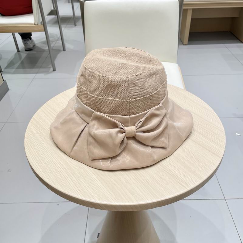 LV hat (35)
