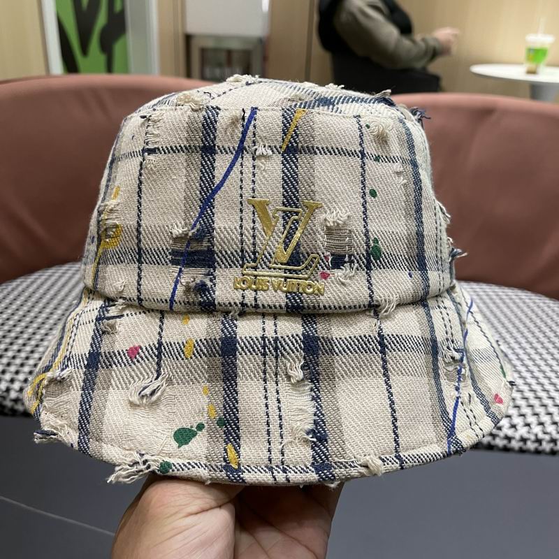 LV hat (4)