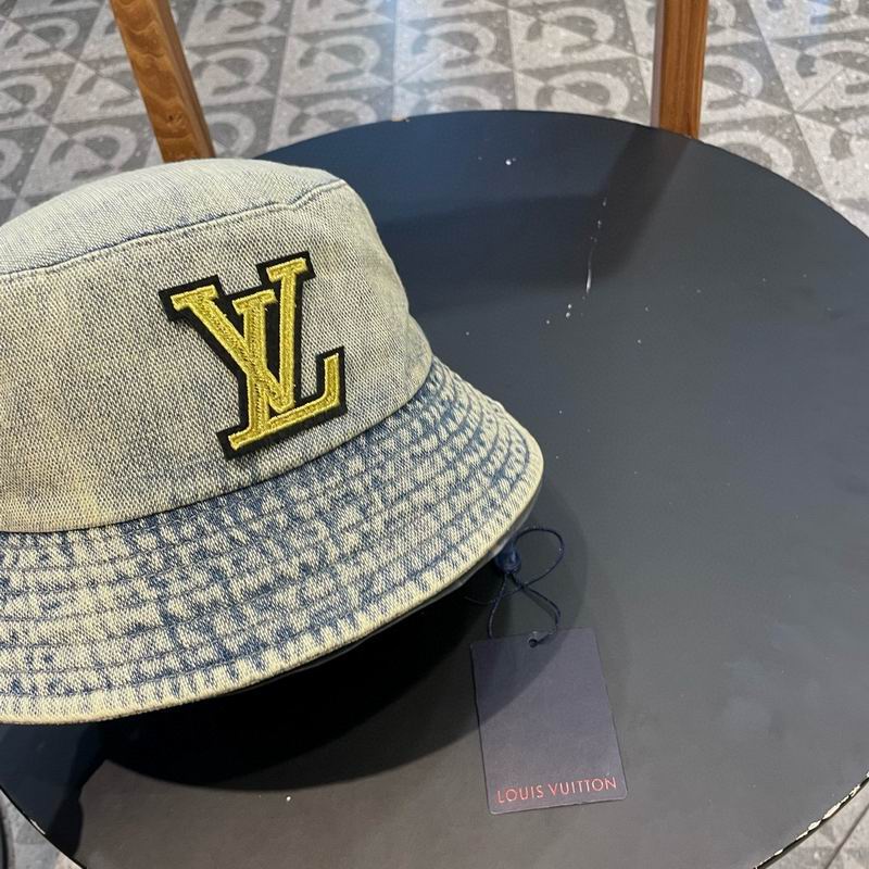 LV hat (4)