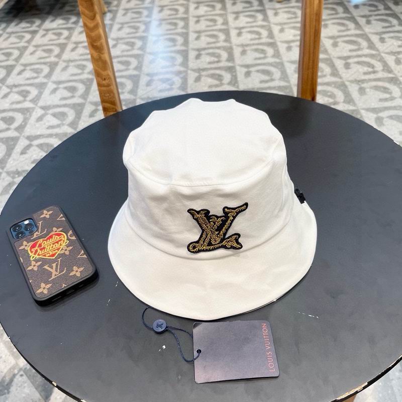 LV hat (44)