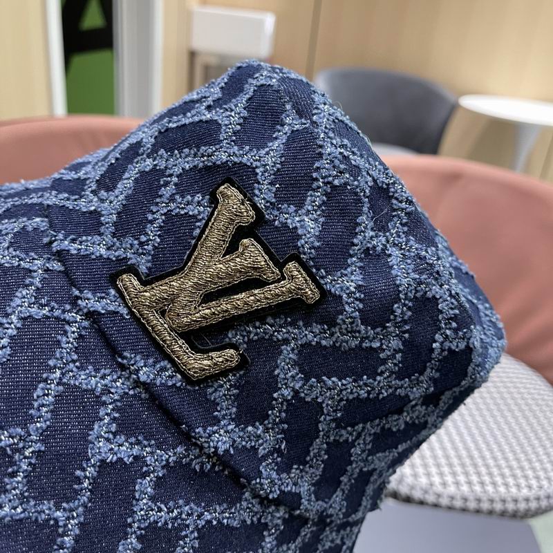 LV hat (45)