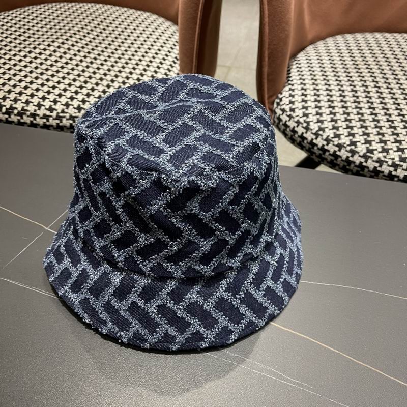 LV hat (49)