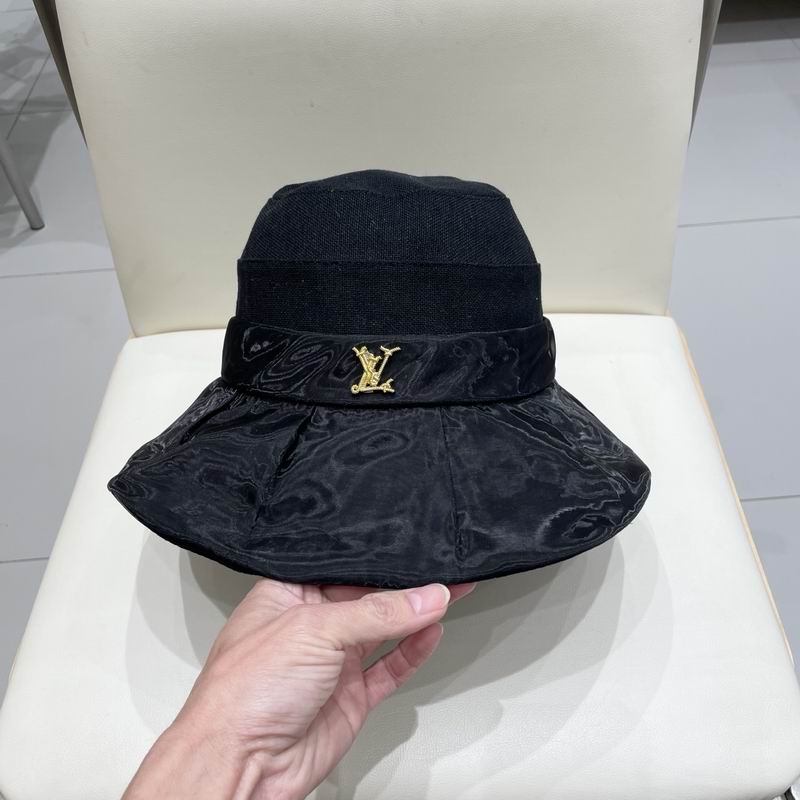 LV hat (49)