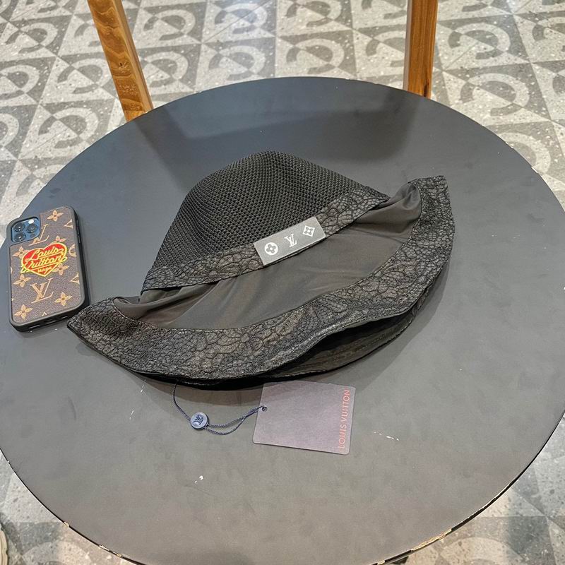 LV hat (62)