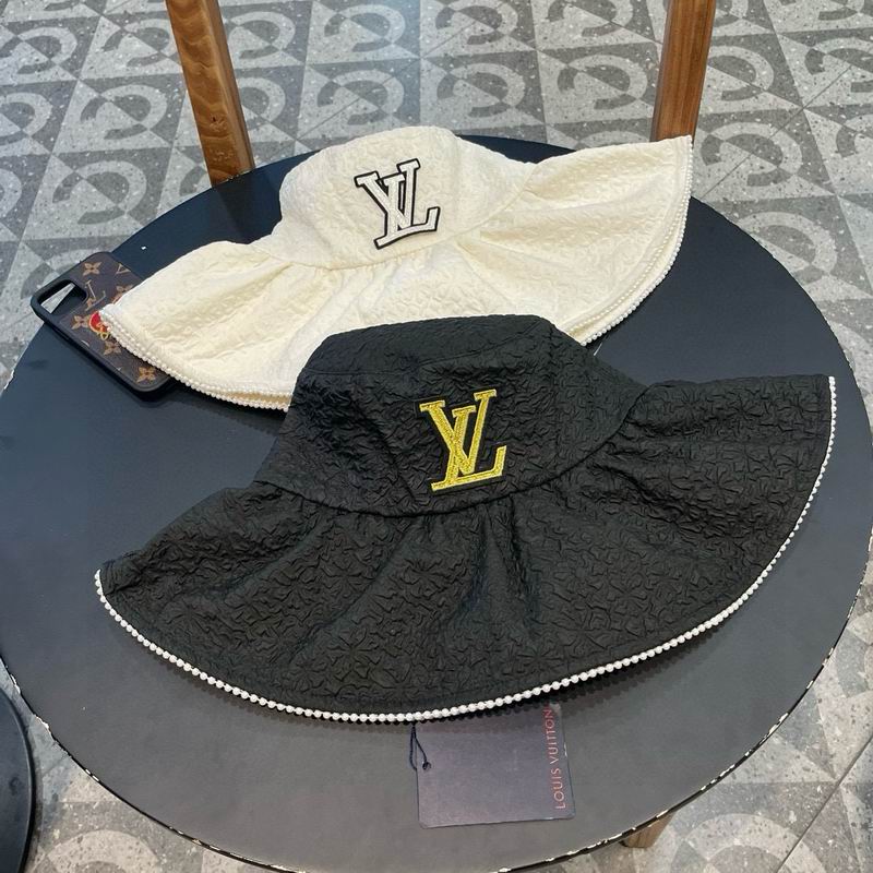 LV hat (62)