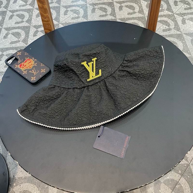 LV hat (66)