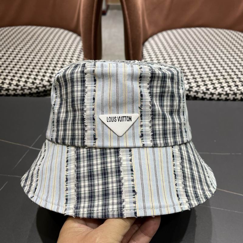 LV hat (69)