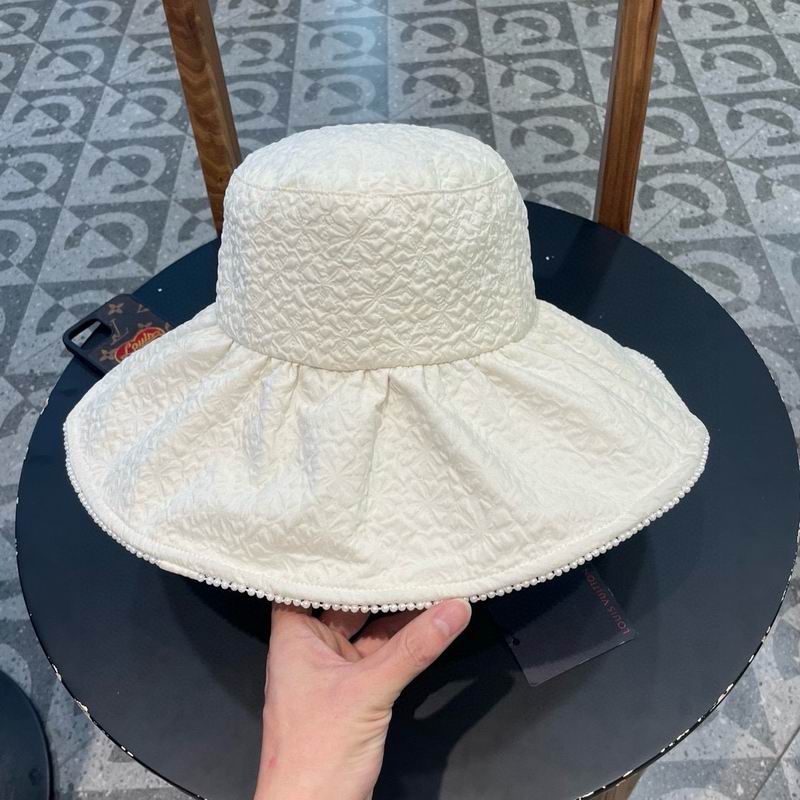 LV hat (73)