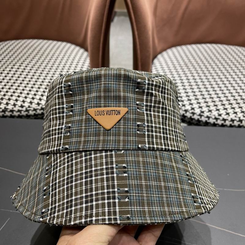 LV hat (80)