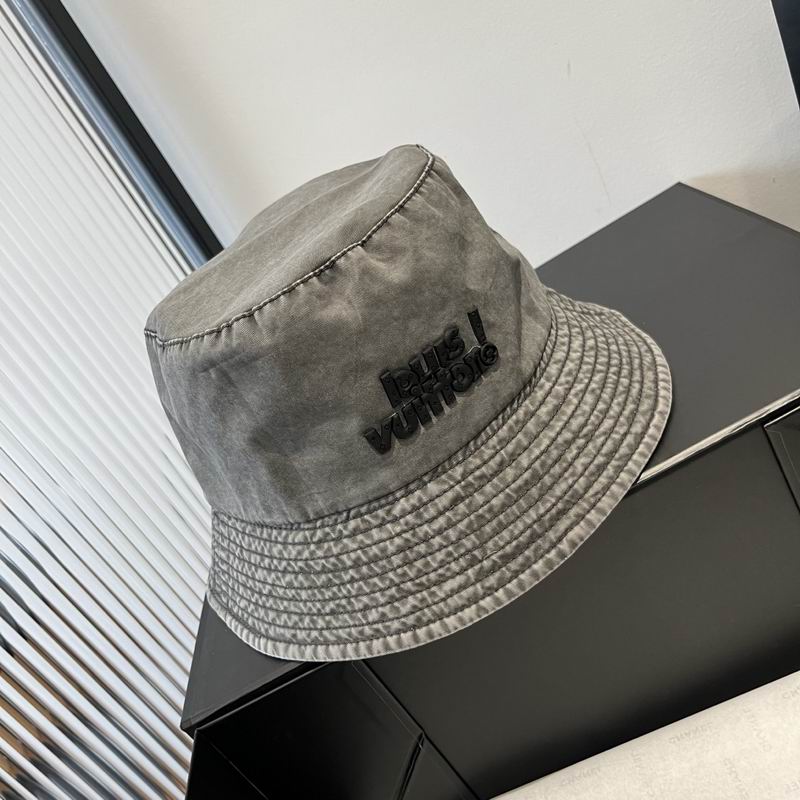 LV hat dx (9)