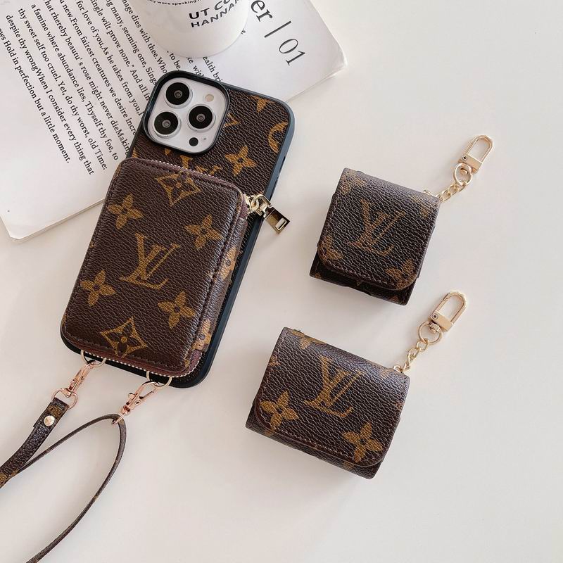 LV iphone shell (2)