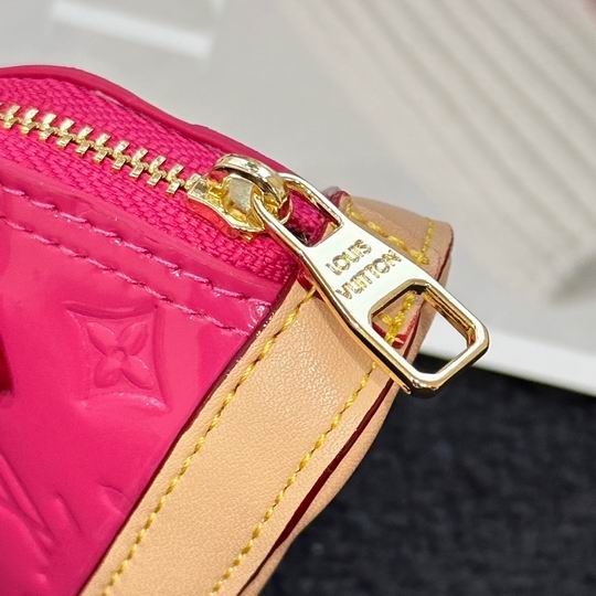 LV keyring 01lyh06 (4)