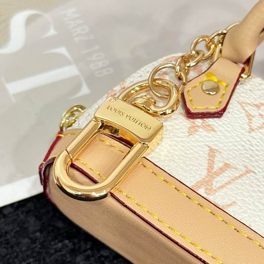 LV keyring 01lyh07 (9)