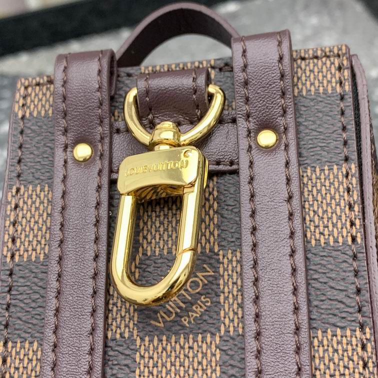 LV keyring 12lyh03 (13)