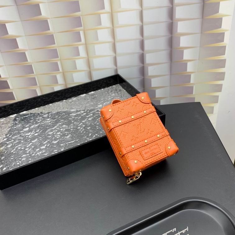 LV keyring 12lyh03 (16)