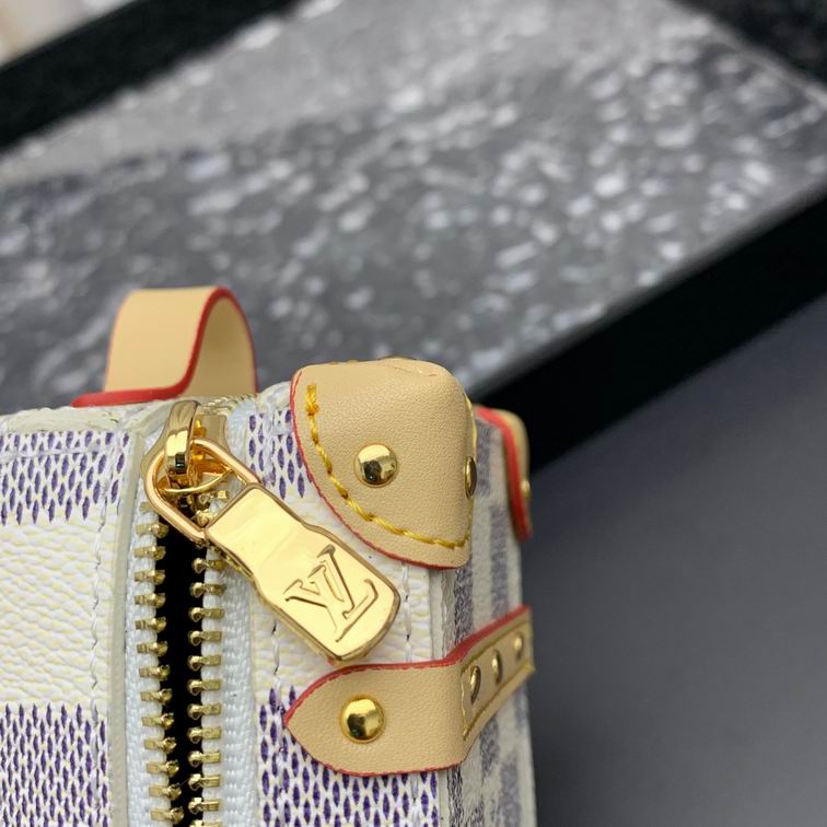 LV keyring 12lyh03 (4)