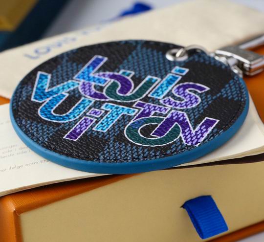 LV keyring 12lyh17 (6)