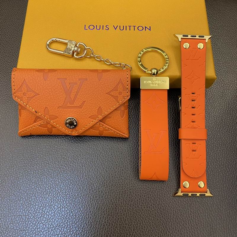LV suits  (1)