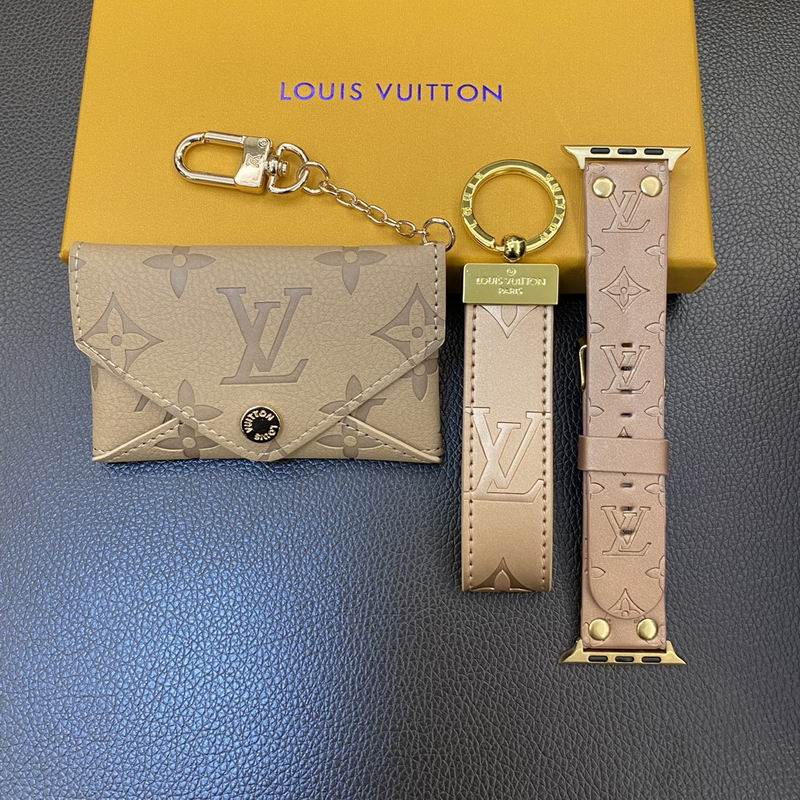 LV suits  (6)