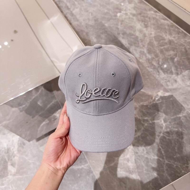 Loewe cap dx (10)
