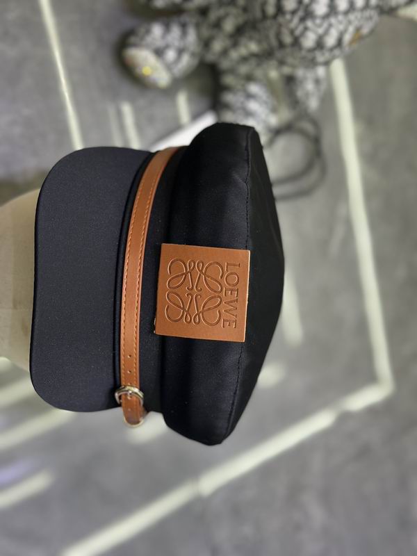 Loewe cap dx (14)