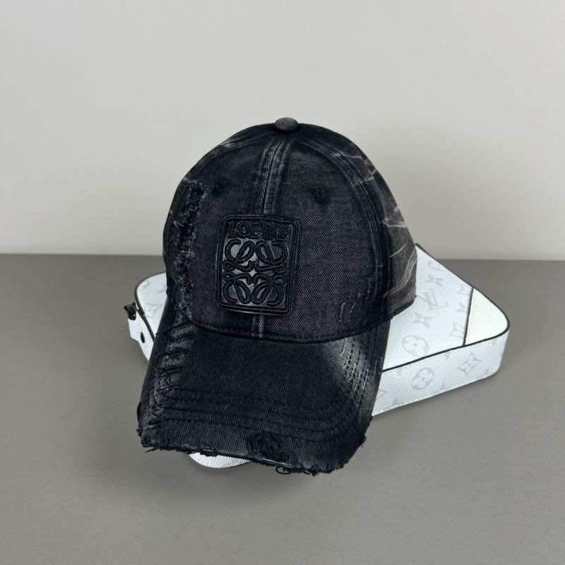Loewe cap dx (16)