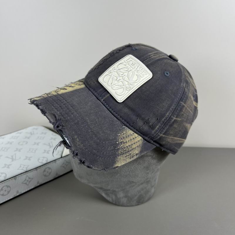 Loewe cap dx (27)