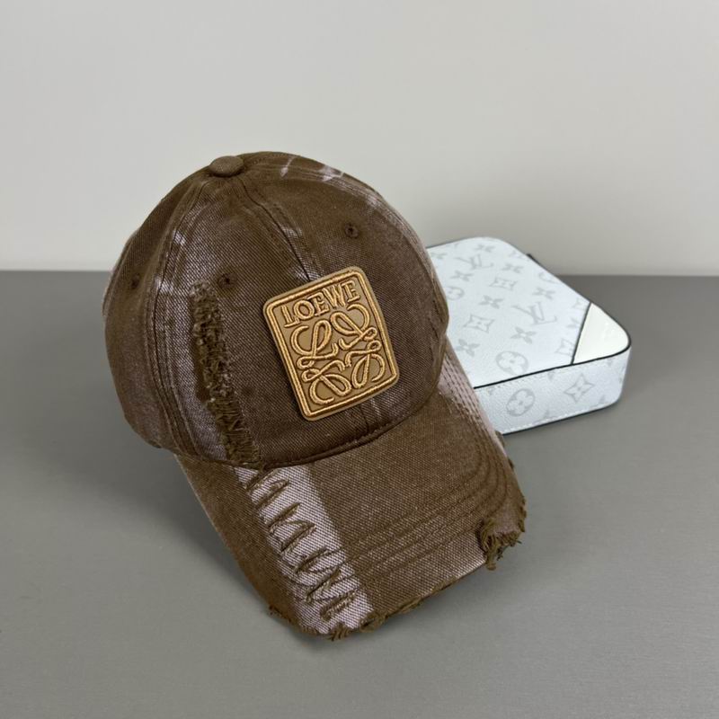 Loewe cap dx (34)