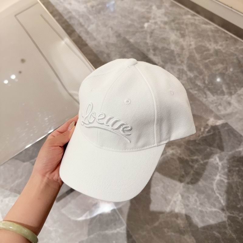 Loewe cap dx (34)