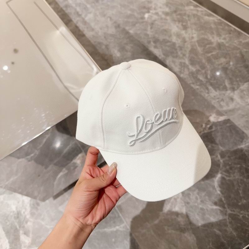 Loewe cap dx (36)