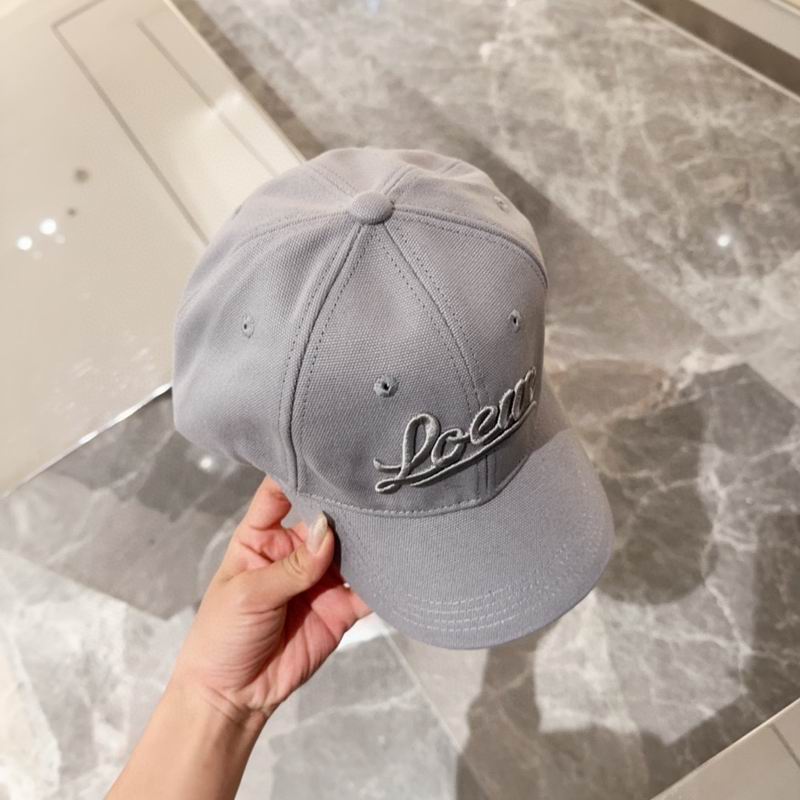 Loewe cap dx (8)