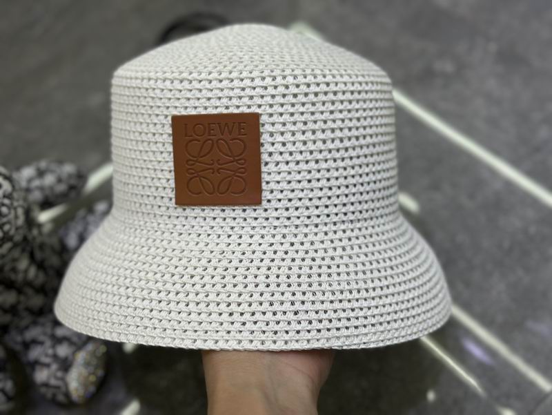 Loewe hat dx (4)