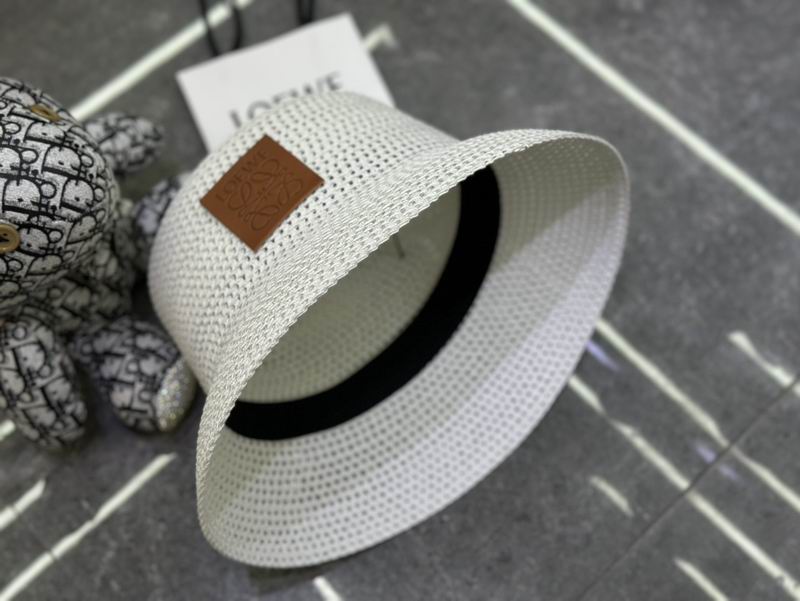 Loewe hat dx (5)