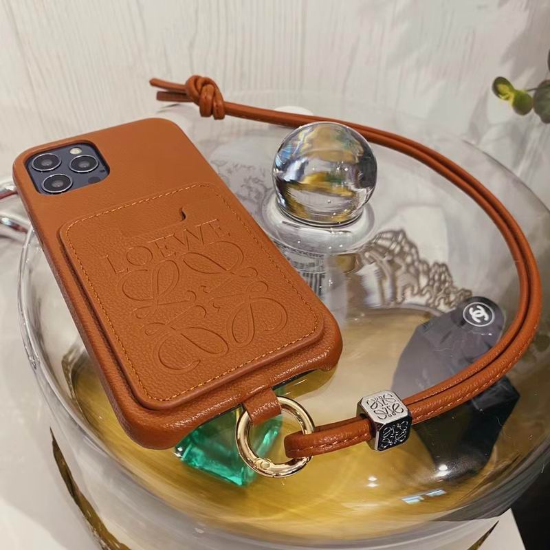 Loewe iphone shell  (25)