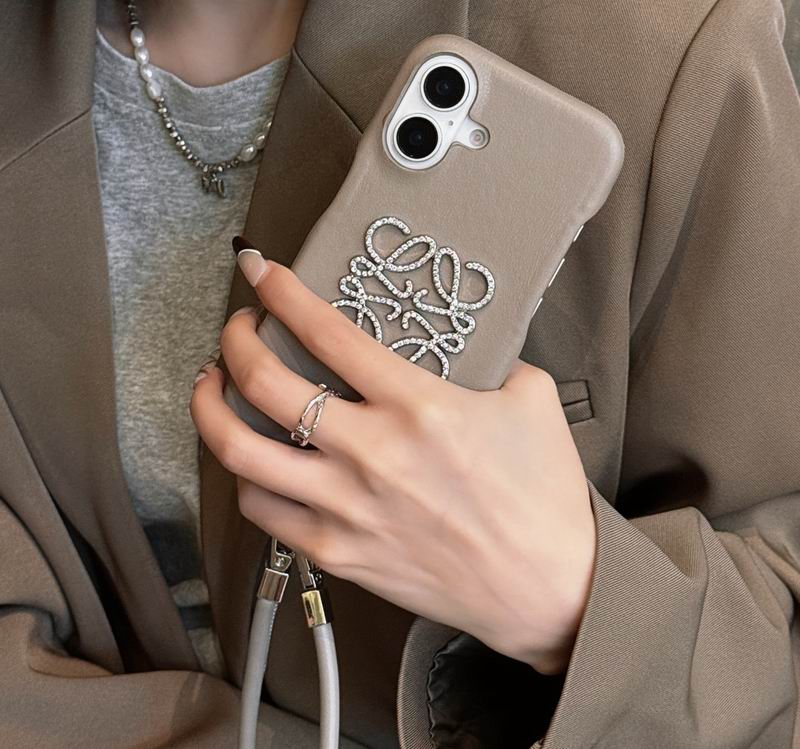 Loewe phone shell (1)