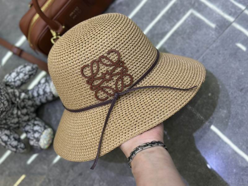 Loewe top hat dx (24)