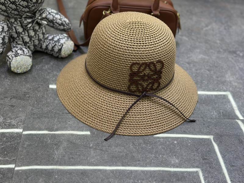 Loewe top hat dx (27)