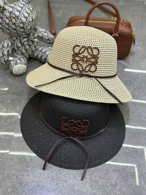 Loewe top hat dx (33)